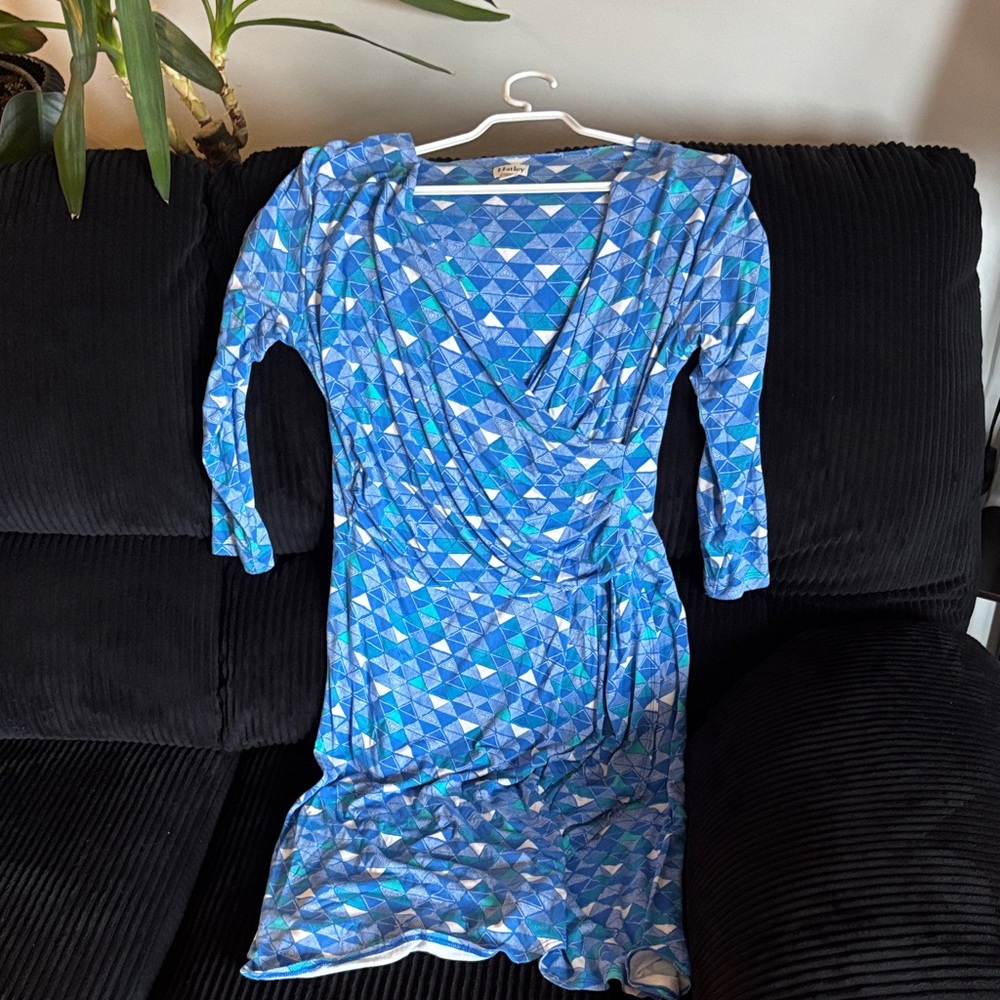 Hatley Blue and White Triangle Pattern Long Sleeve Dress